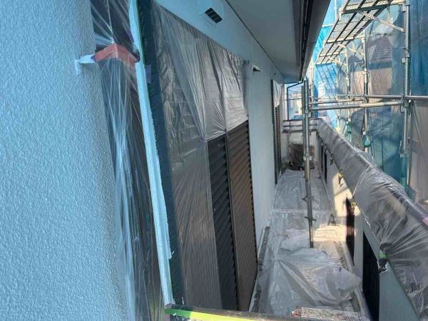 換気ができるように養生してもらう