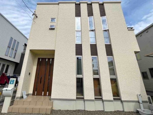 アイボリー外壁の魅力