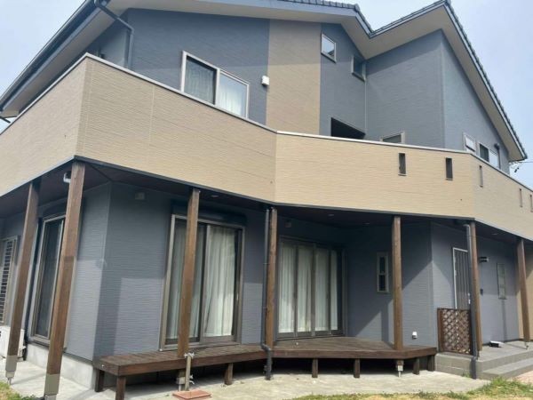 グレー外壁が人気の理由